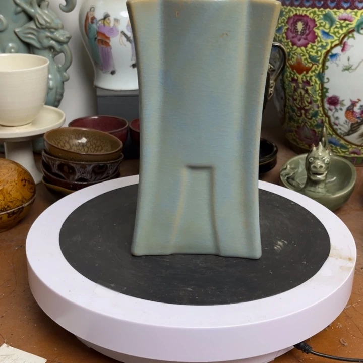 紫砂花瓶瓷器瓷器