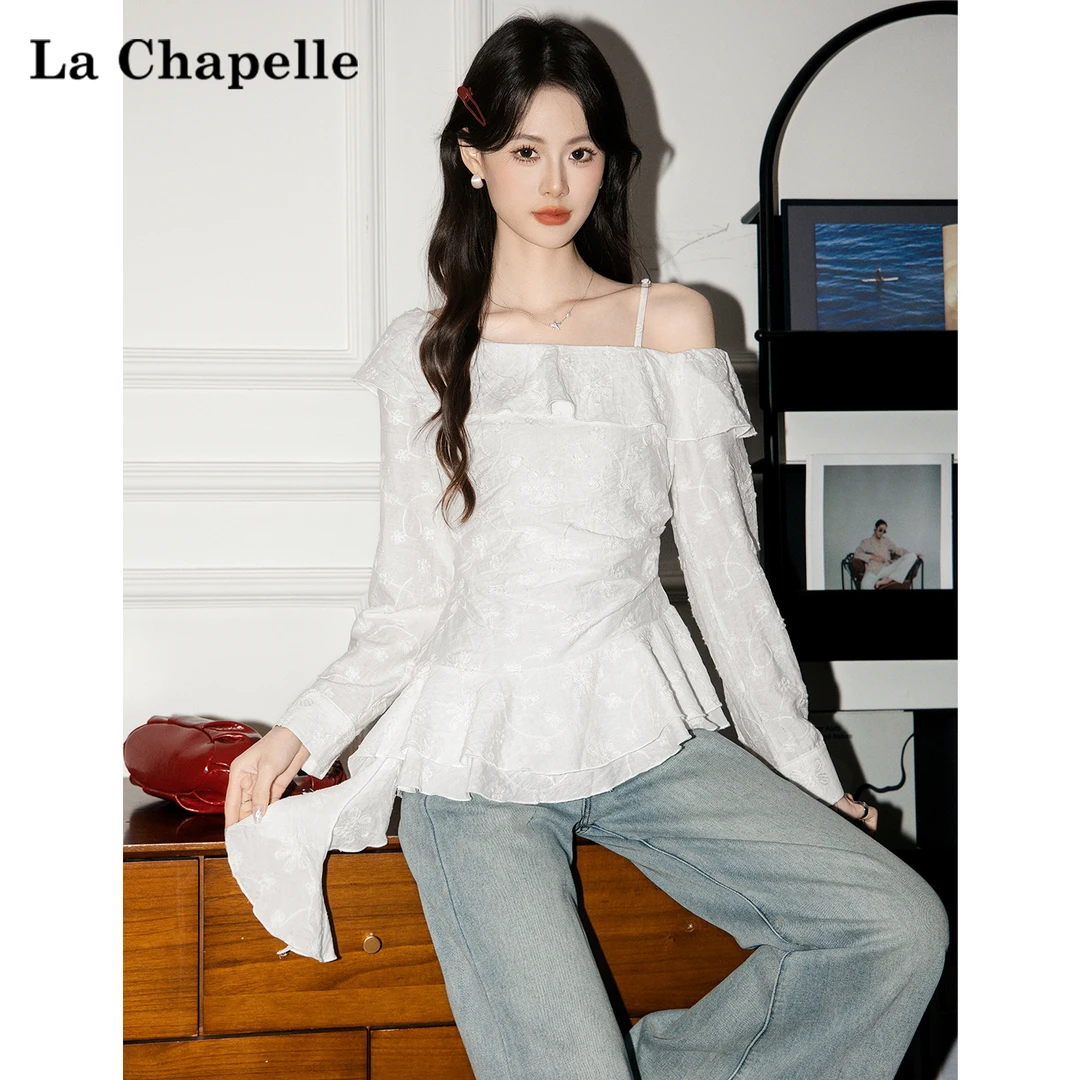 拉夏贝尔法式荷叶边提花刺绣斜领长袖衬衫女秋不规则衬衣露肩上衣