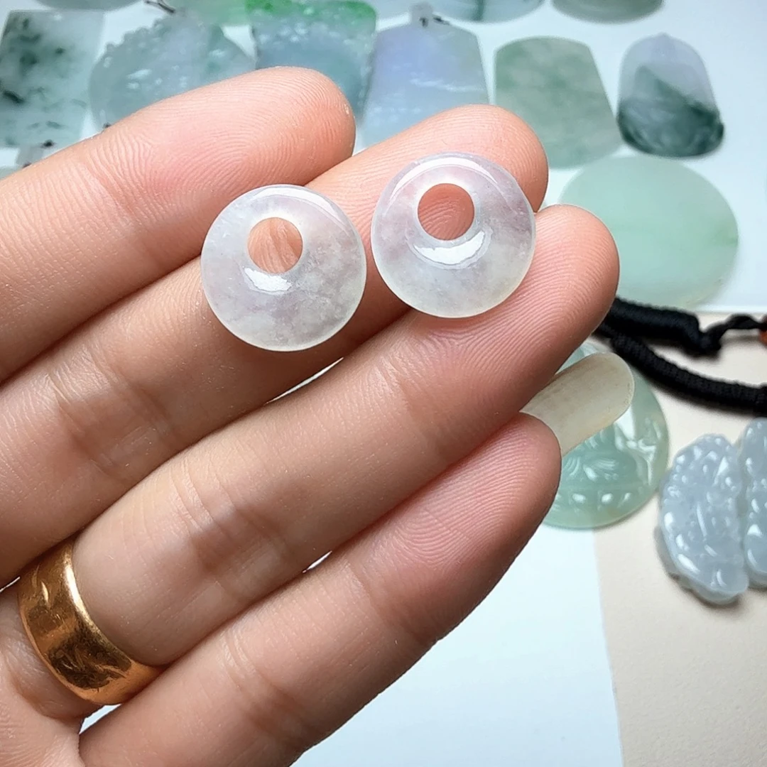 翡翠未镶嵌颈饰天然缅甸翡翠A货公主扣