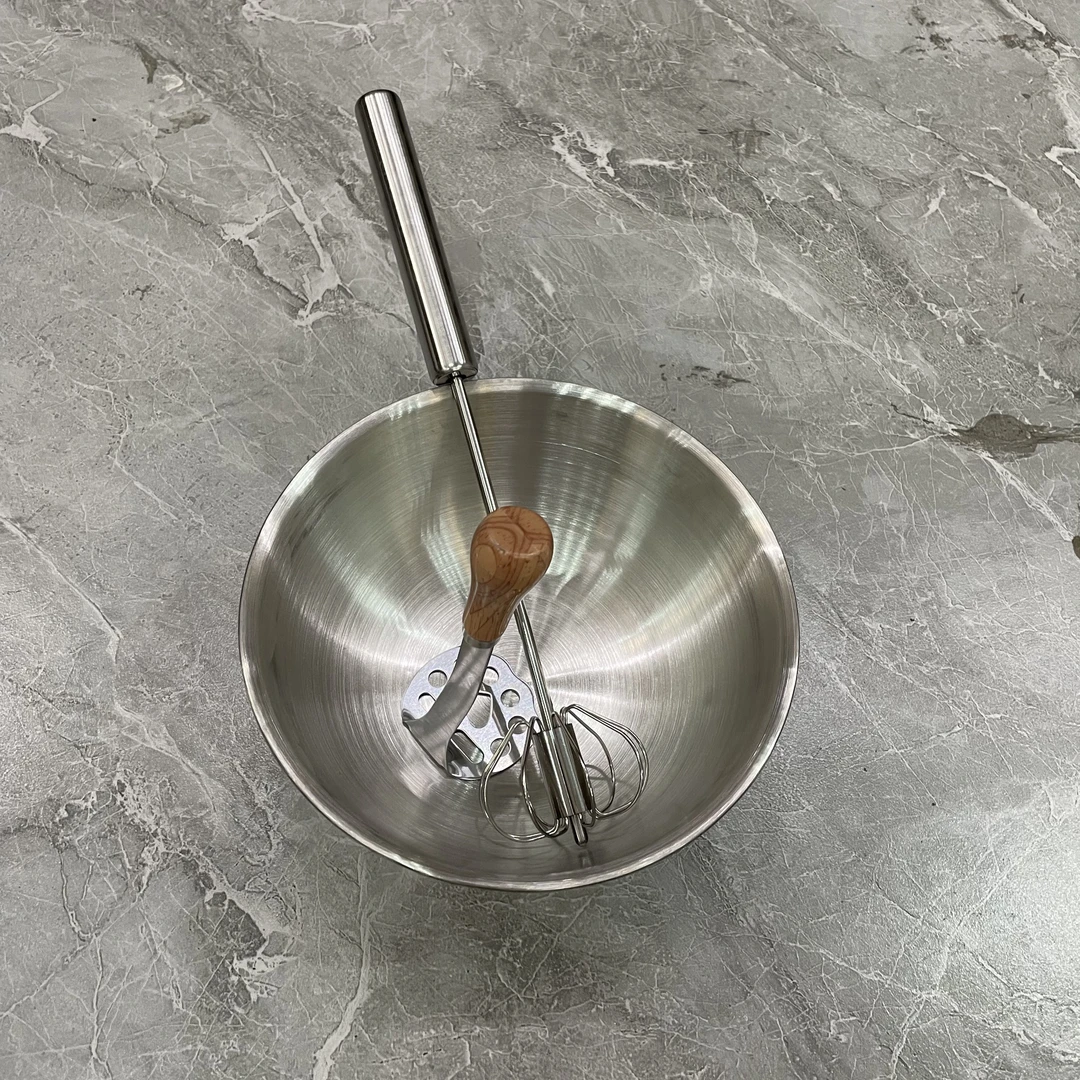 设计师款烘焙必备盆加打蛋器和压泥器必备轻奢现代高级【汤家限定】
