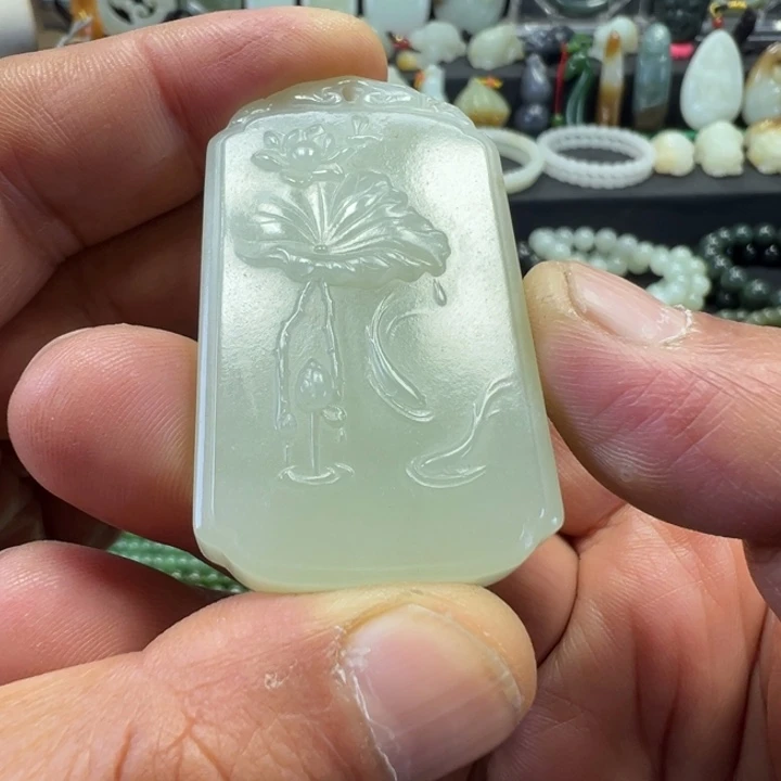 和田玉未镶嵌吊坠(不含链)