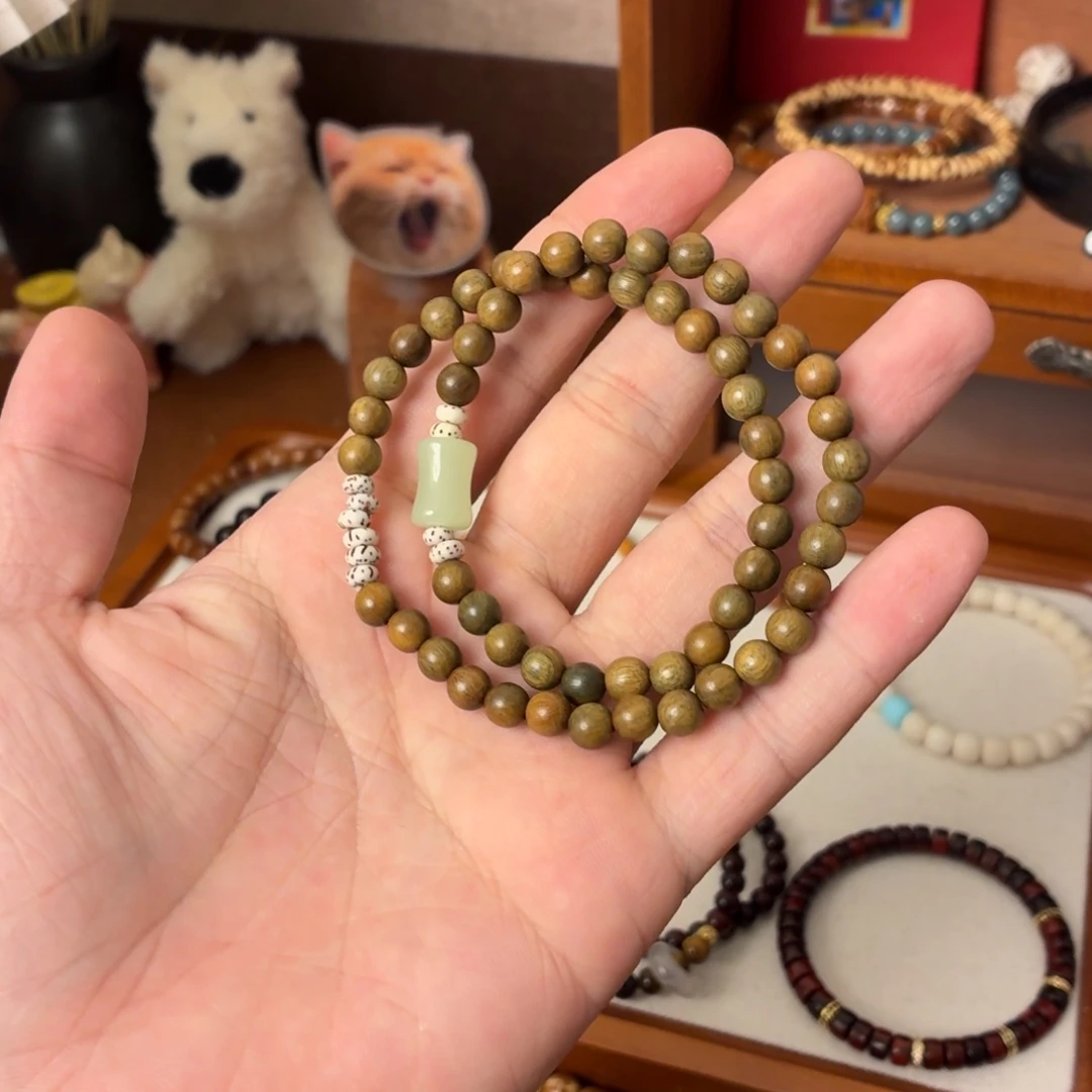 菩提根/象牙果手串绿檀木