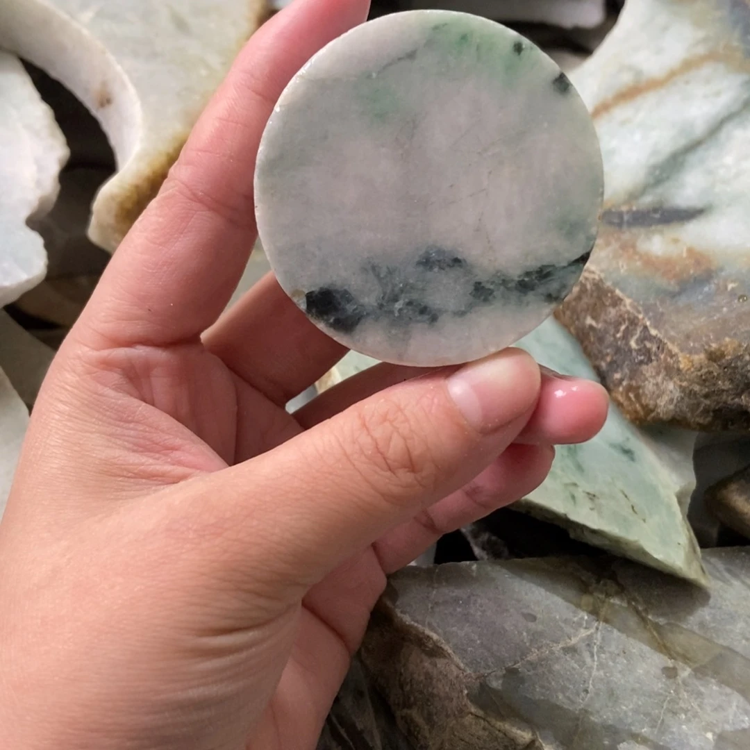 翡翠未镶嵌颈饰天然翡翠