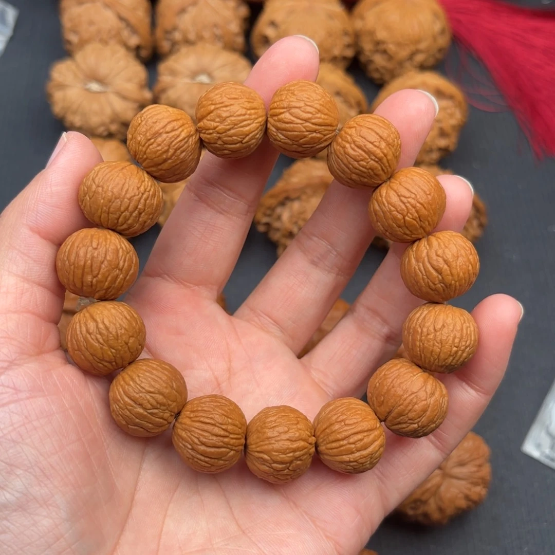 文玩核桃把件手串