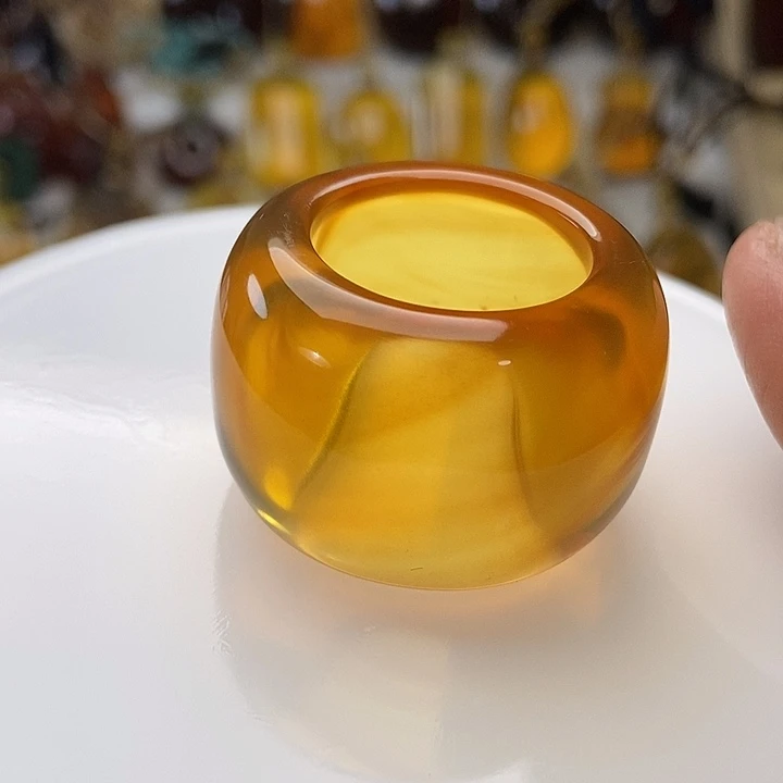 琥珀裸石未镶嵌欢*多缅甸琥珀原矿