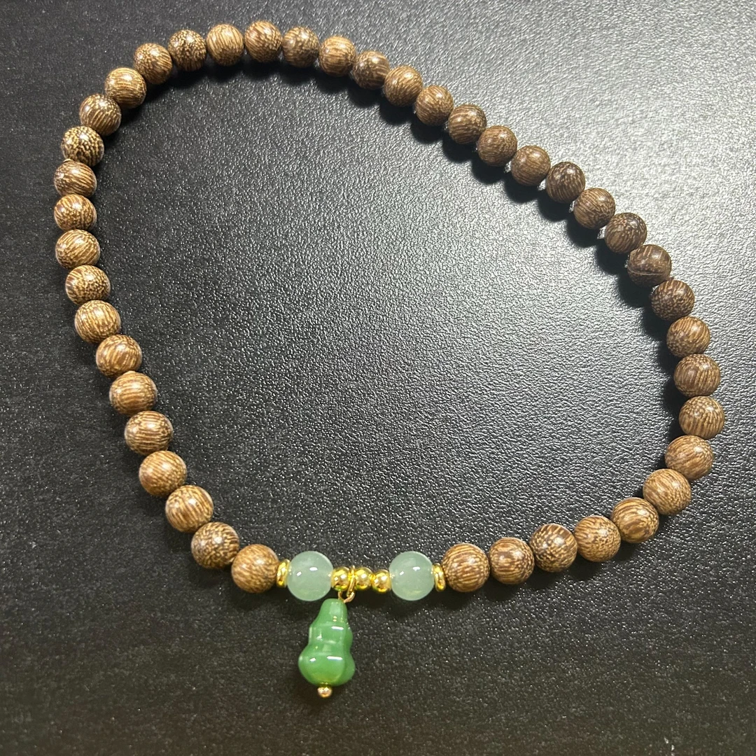 增香沉香木精美手串（无礼盒）0558