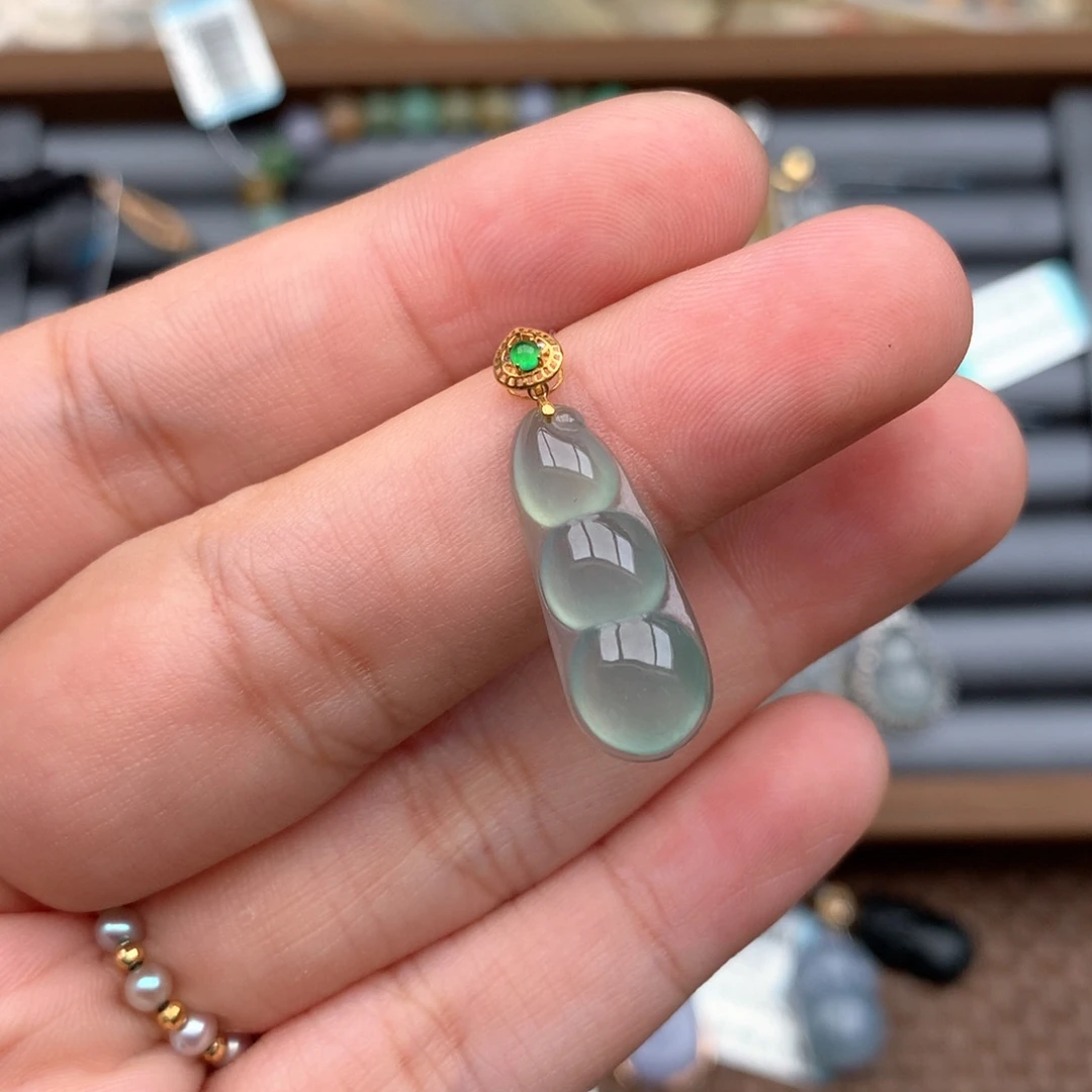 【闪购商品】18K金镶嵌挂件翡翠一