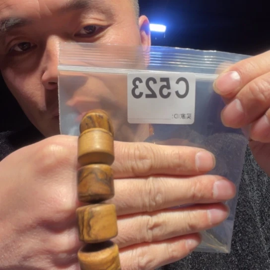 大叶紫檀（黑酸枝木类）523