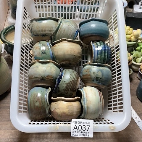 紫砂花盆037微瑕品口径5厘米左右的