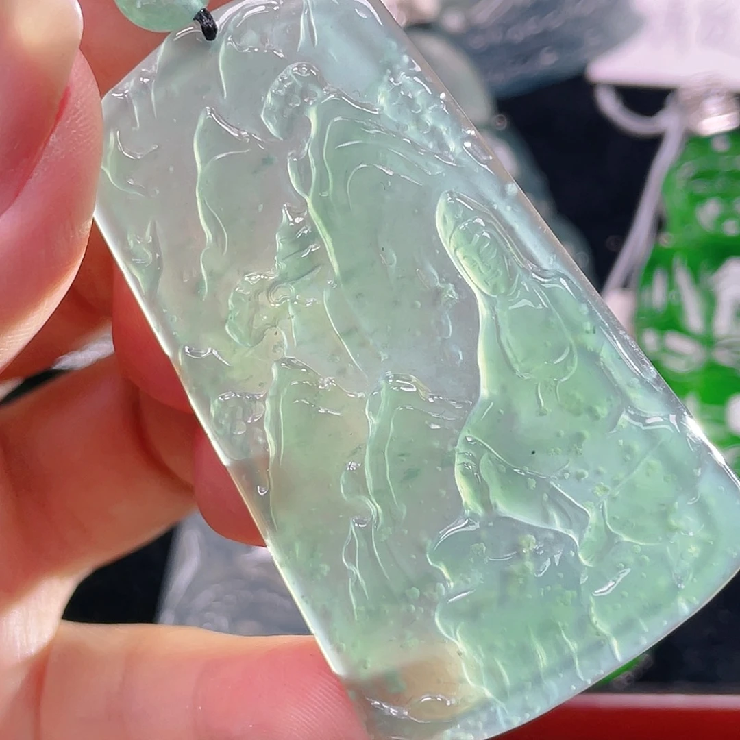 翡翠未镶嵌颈饰5，