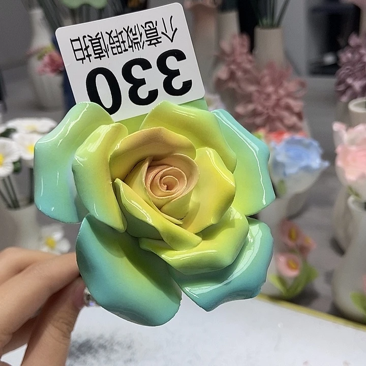 陶瓷纯手工捏花设计