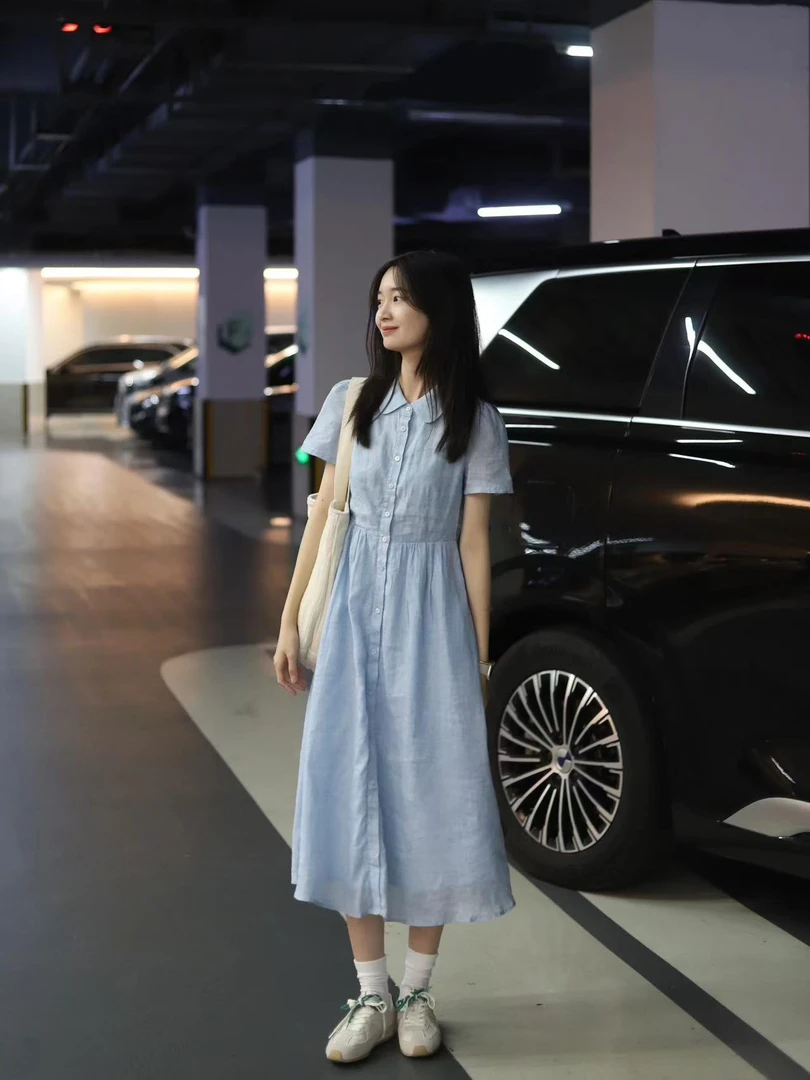 法式复古蓝色衬衫连衣裙女2025夏季新款高级感气质超好看短袖裙子