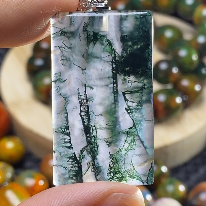 用***4玛瑙/玉髓未镶嵌颈饰