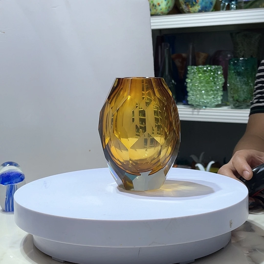 琉璃淄博琉璃，花瓶