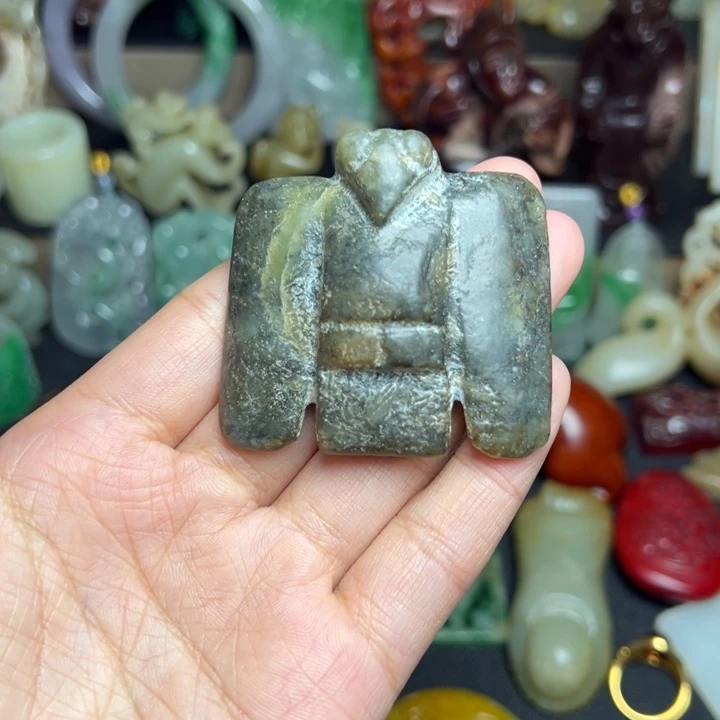 和田玉（糖玉）未镶嵌挂件