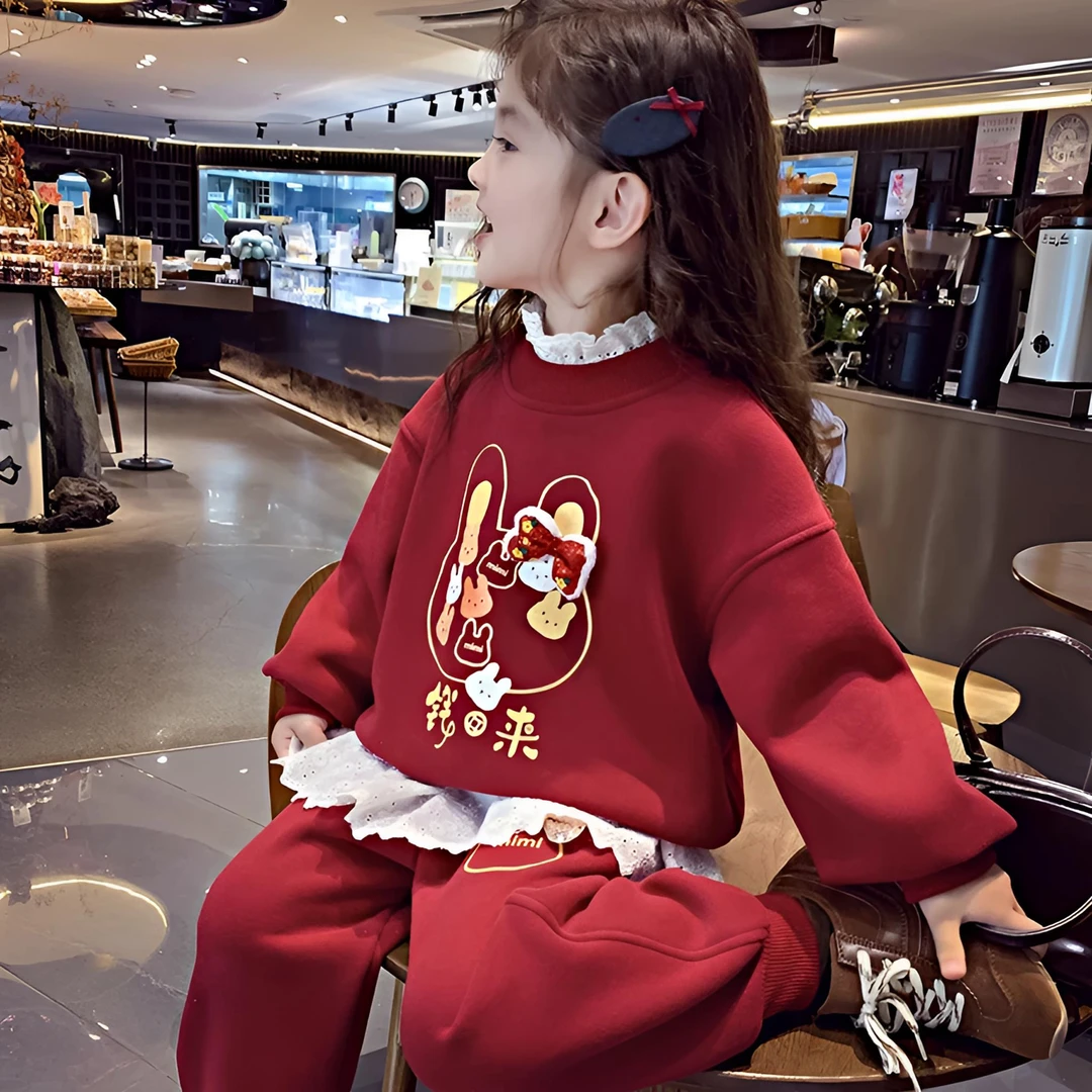 女童2024冬季新款加绒加厚新年红色儿童拜年服保暖卡通卫衣两件套
