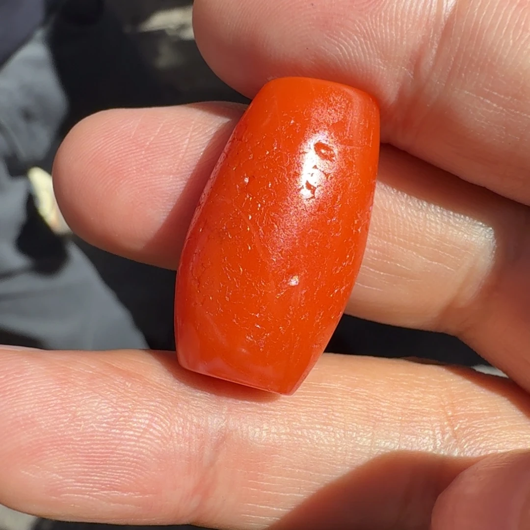 南红玛瑙未镶嵌颈饰