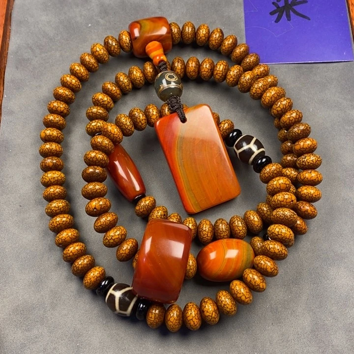 星月菩提吊坠晋****厂星月