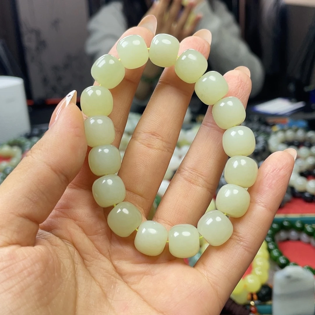 和田玉手链未镶嵌