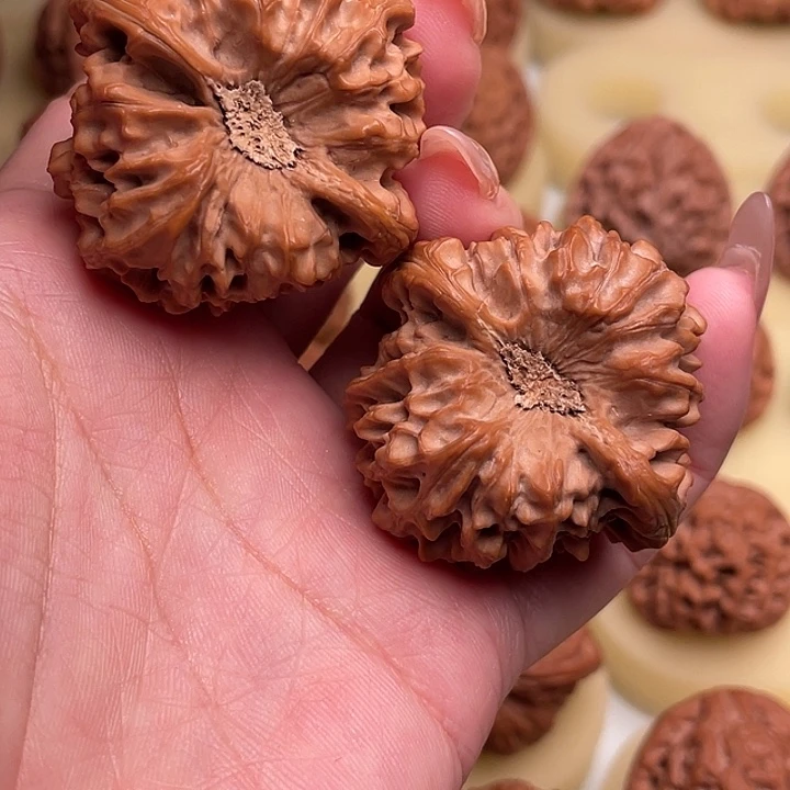 豆***豆文玩核桃把件龙门涧43