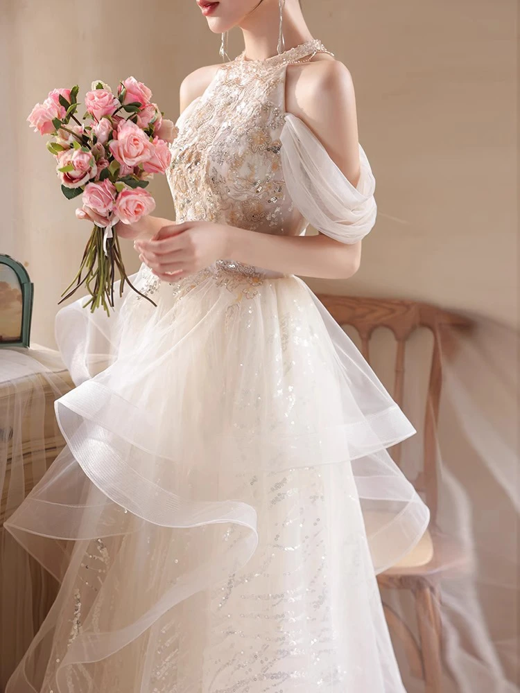 成人礼宴会晚礼服香槟色挂脖气质2025新款生日高级感艺考新娘礼服