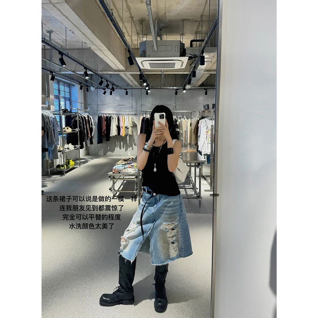 嘉仪【时髦先锋】破洞开衩牛仔裙