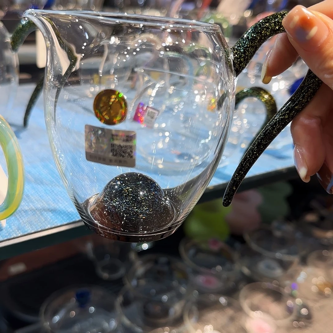 有***们斑斓怡然黑金//////