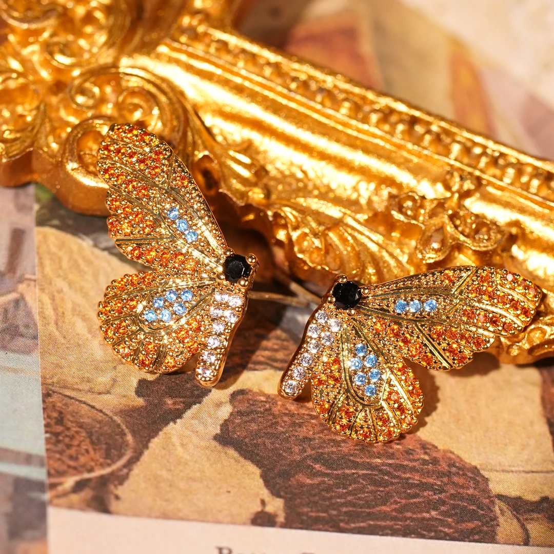 铜合金耳饰 【8919】耳钉 中古满钻蝴蝶百搭小巧