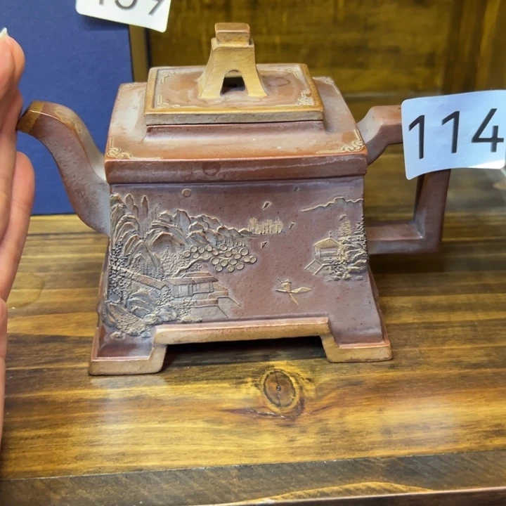 帝***世紫砂壶等艺术精品