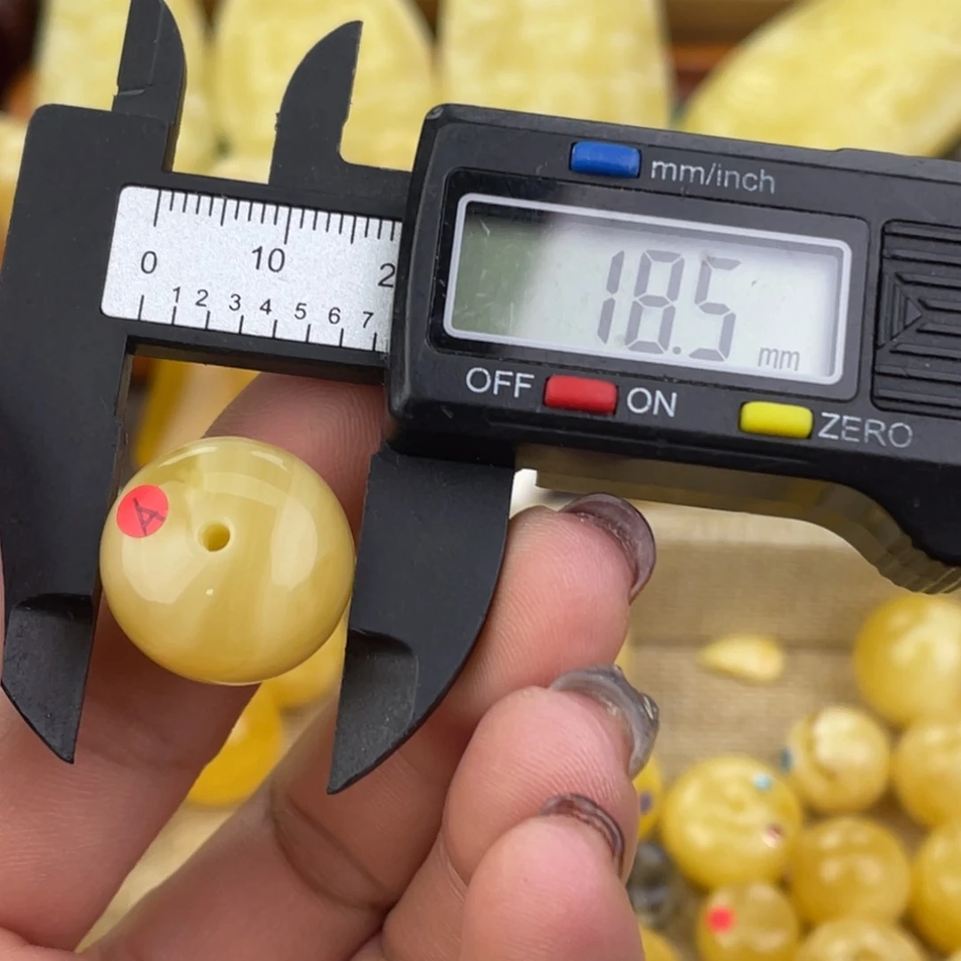 裸石琥珀未镶嵌蜜蜡169