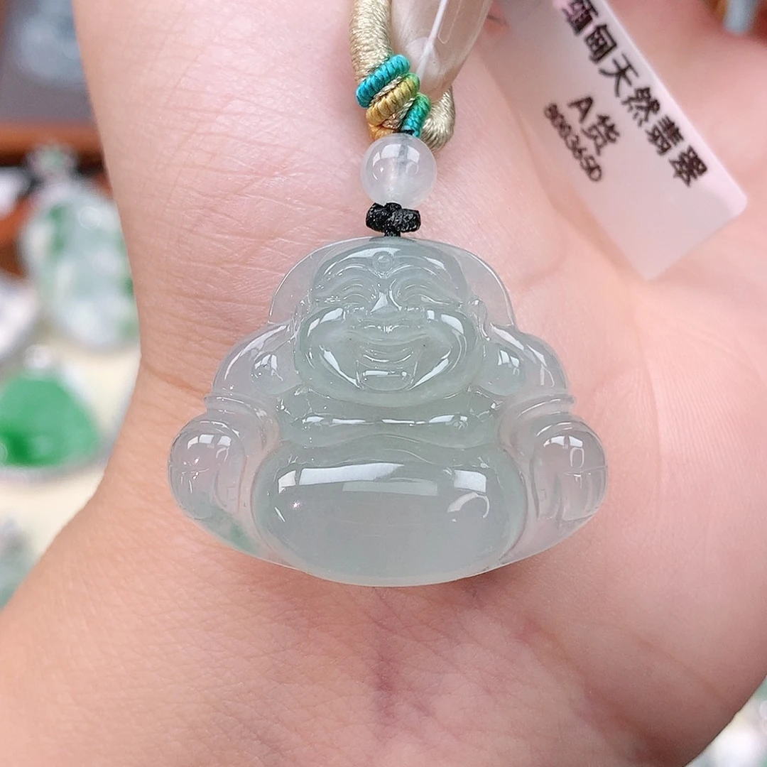 颈饰未镶嵌翡翠佛公