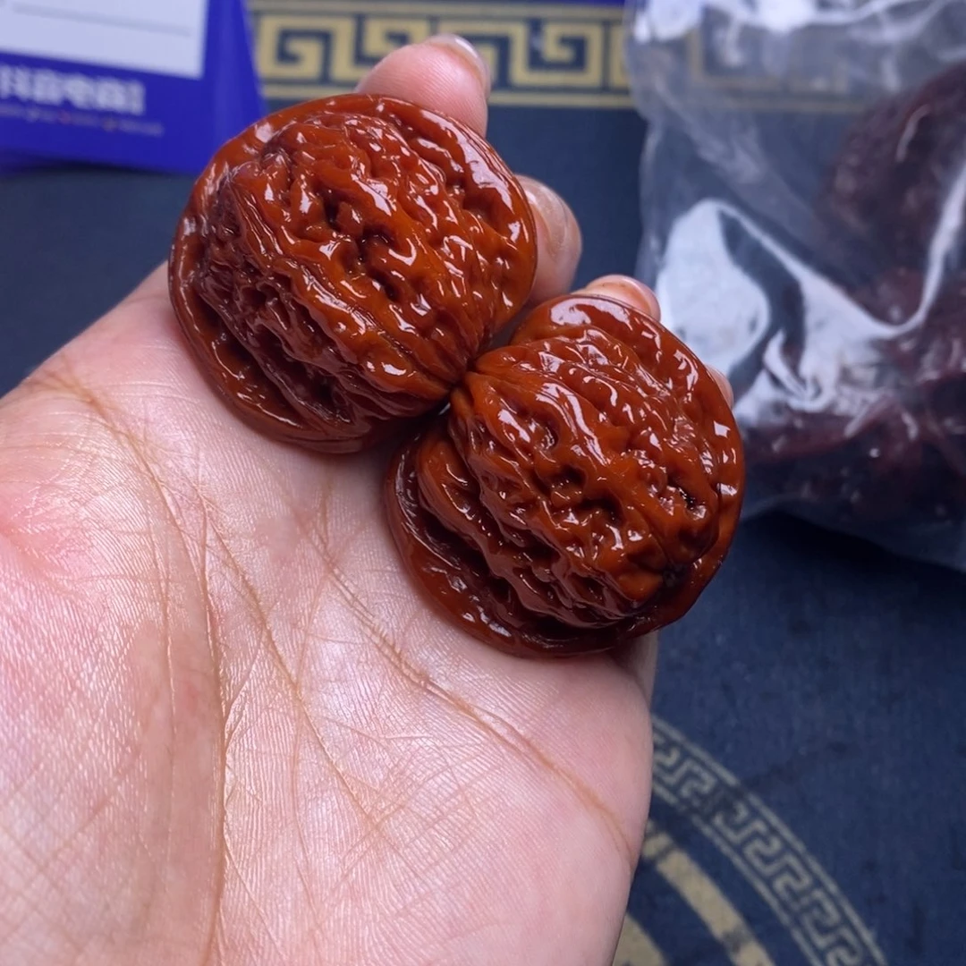 文玩核桃吊坠四座楼 37