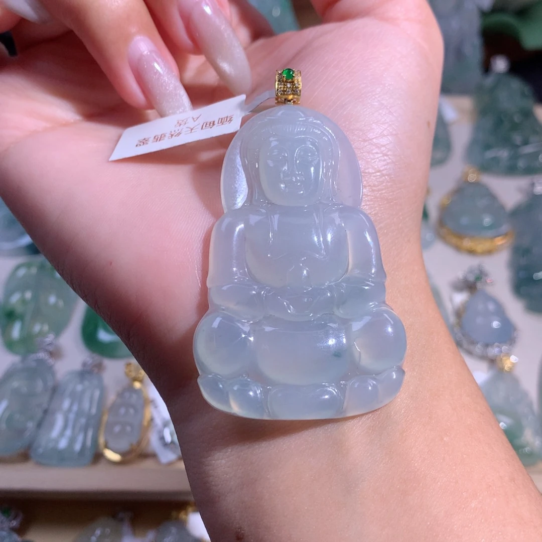 翡翠吊坠(不含链)18K金镶嵌