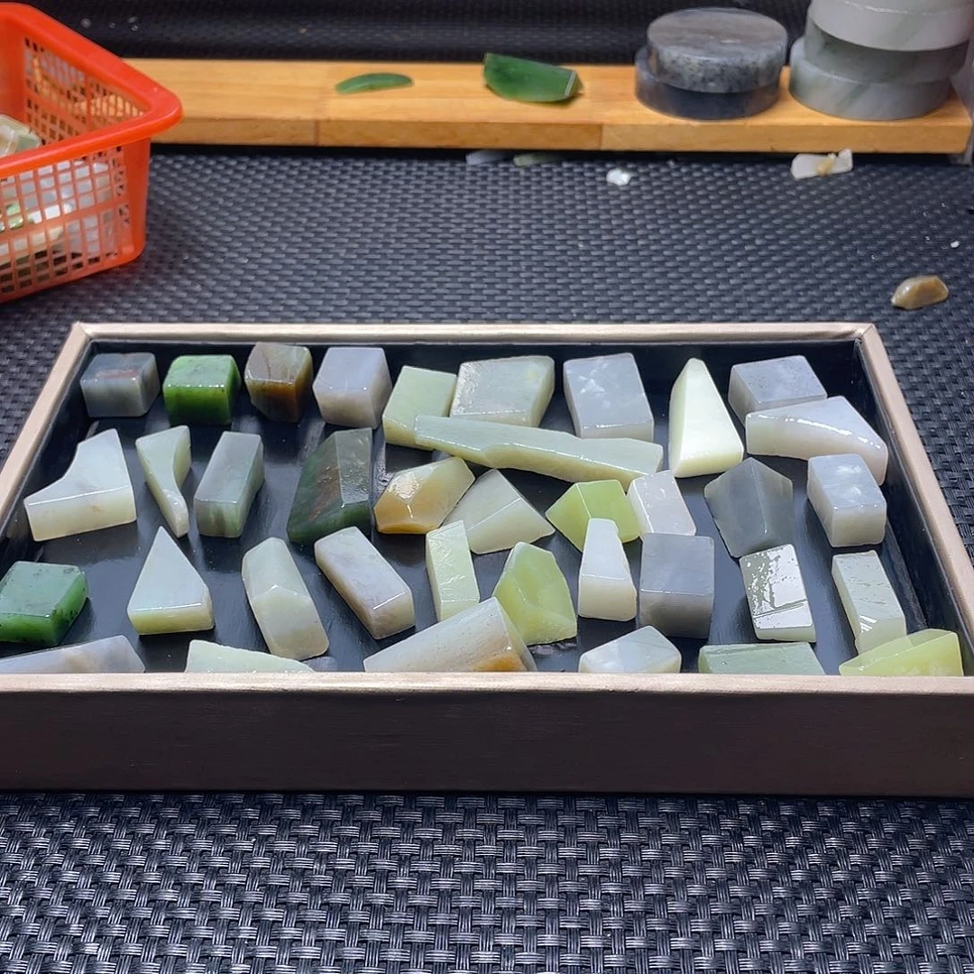 和田玉（糖玉）未镶嵌珠宝半成品