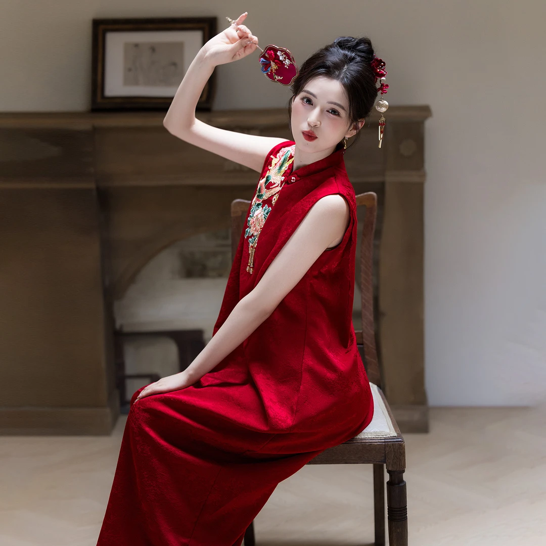 红色敬酒服2025新款新娘大码胖mm孕妇连衣裙女新中式订婚礼服便装