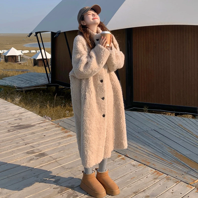 奶茶色单排扣氛围感仿皮毛一体羊羔毛外套女2025冬季新款长款大衣