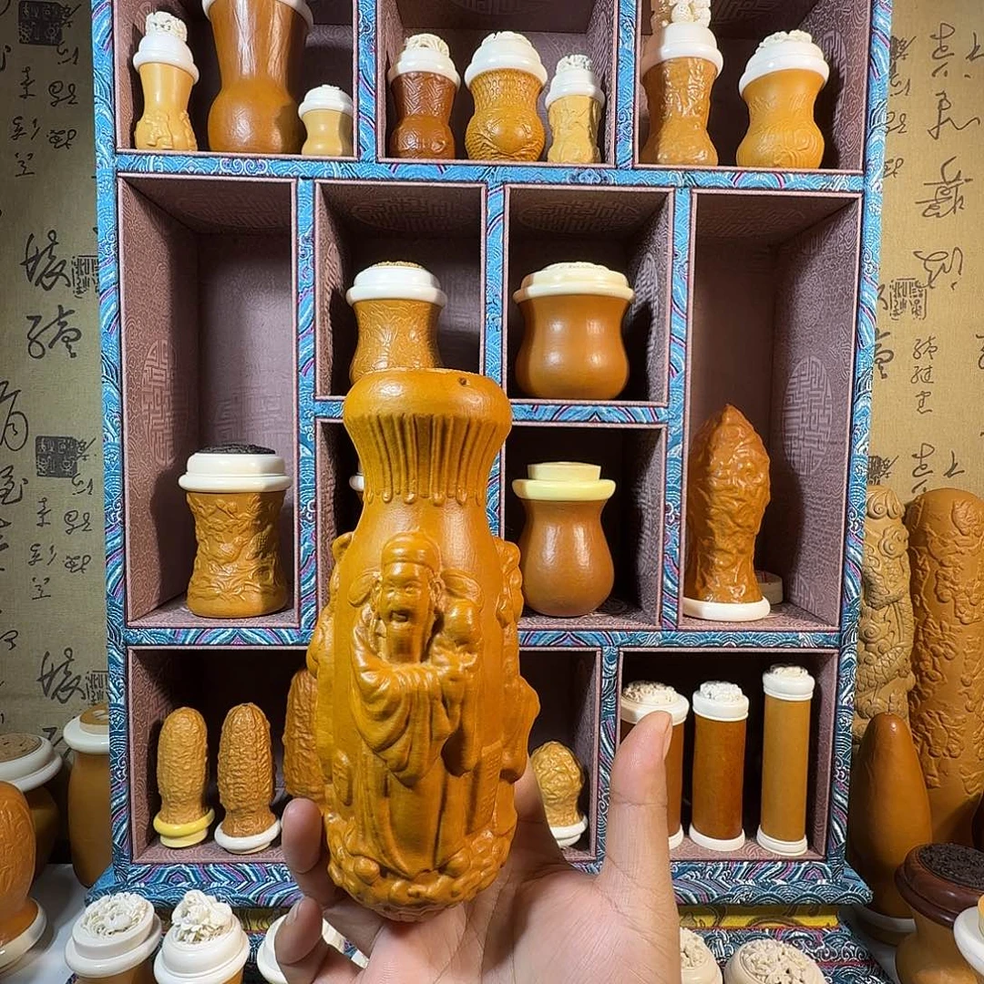 夜***晚大叶紫檀（黑酸枝木类）