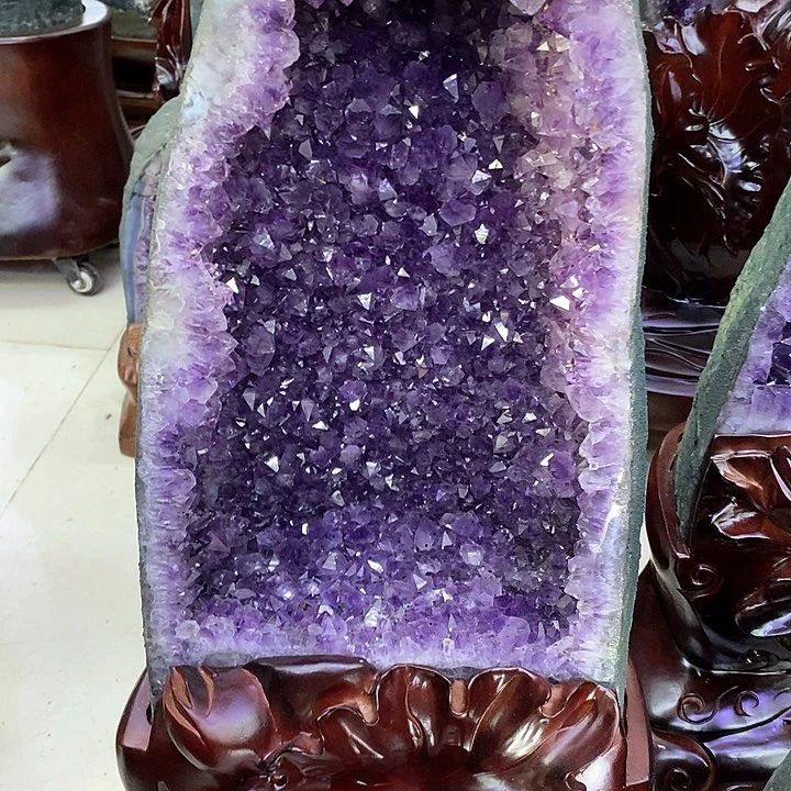 黄晶洞未镶嵌水晶李**7