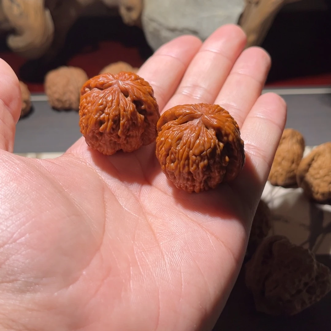 常***青吊坠文玩核桃36白狮子