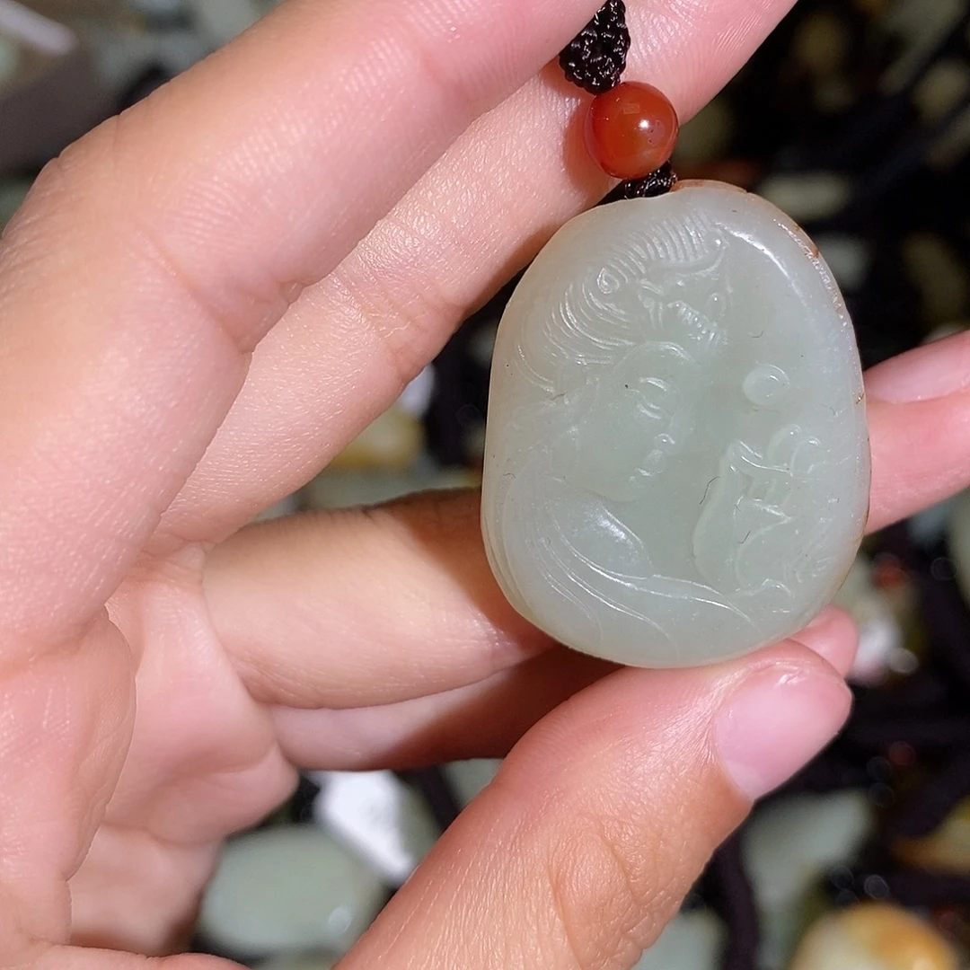 和田玉未镶嵌颈饰