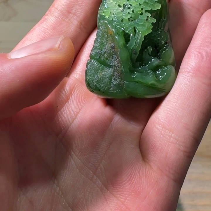 未镶嵌和田玉（糖玉）挂件