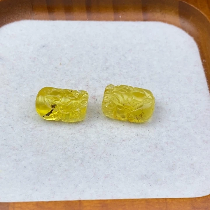 琥珀未镶嵌裸石微瑕卡10