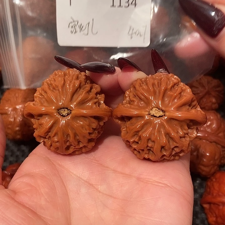 文玩核桃吊坠宫灯40.7