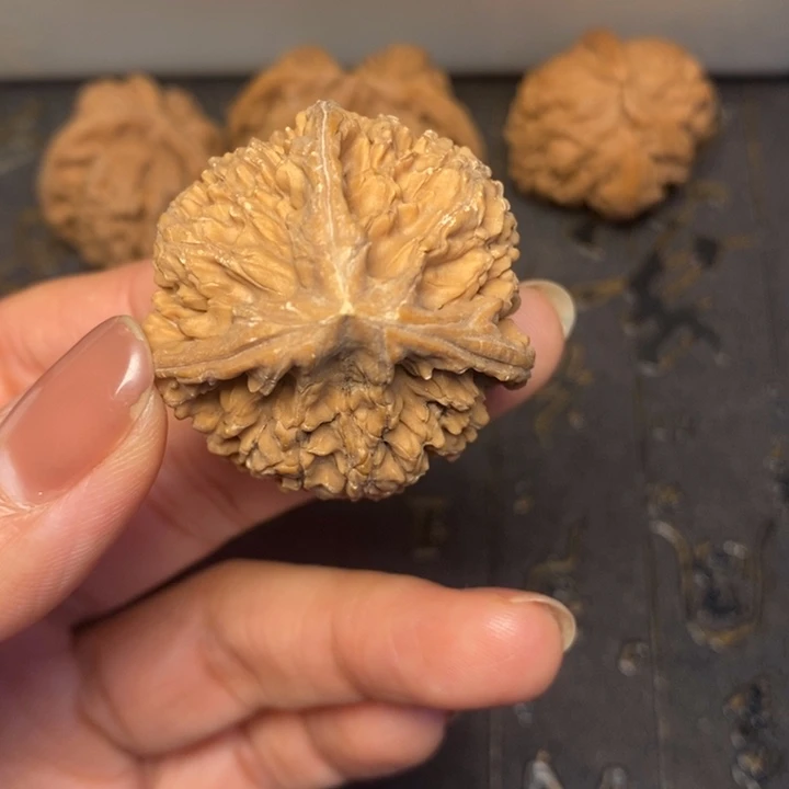 元***哥文玩核桃吊坠异形单只不退不换