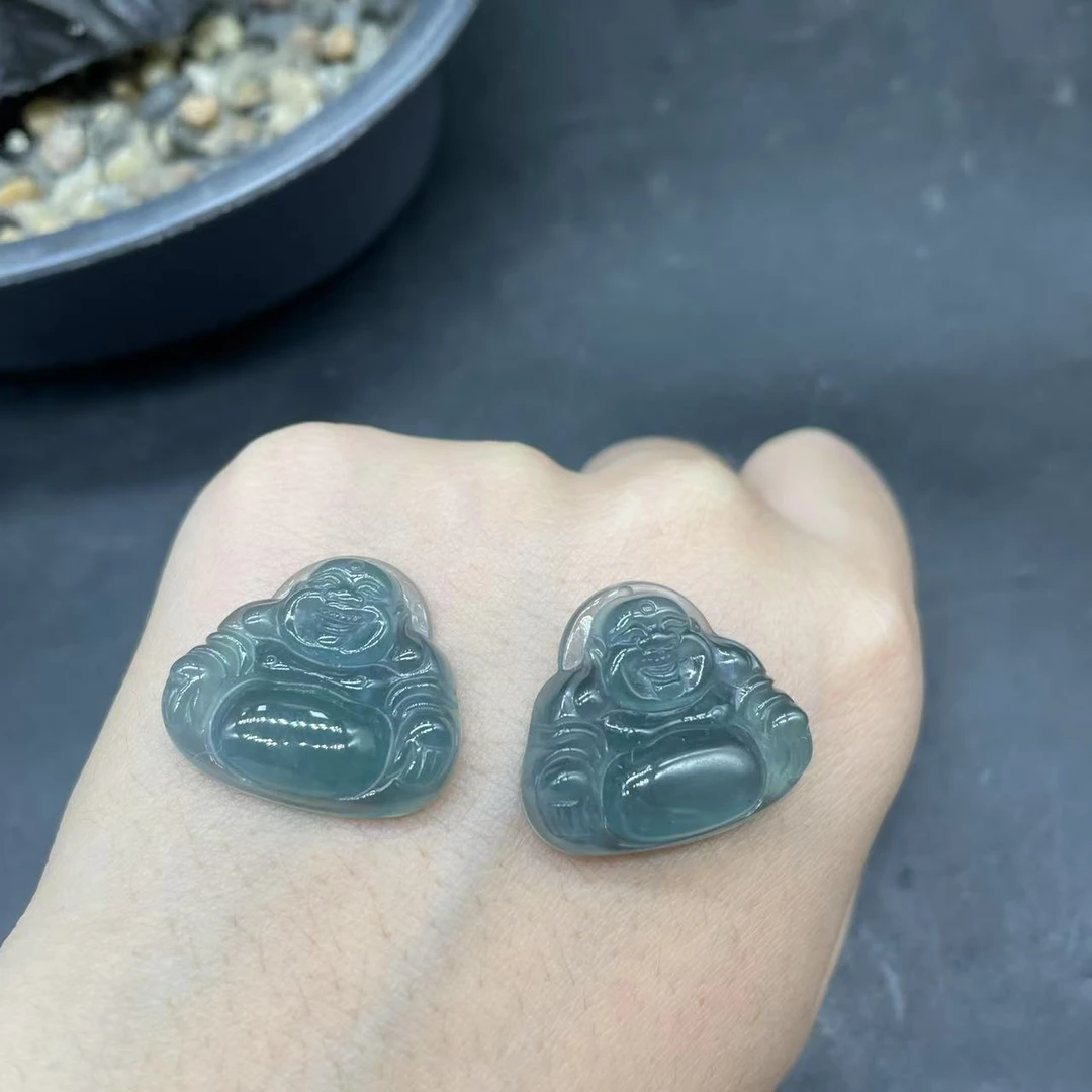 73-32879/Q28-天然A货翡翠佛公吊坠-多样性发其一