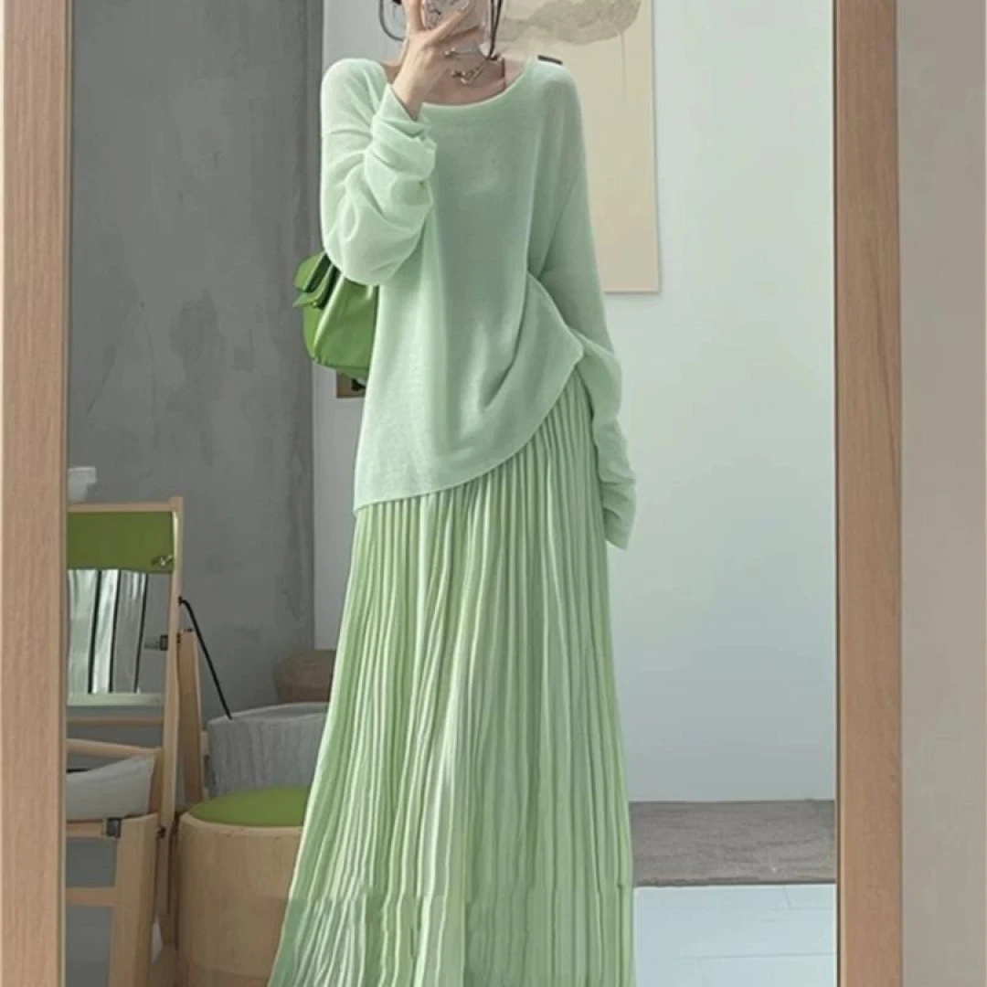 今年流行一整套初恋清纯奶甜独特漂亮薄荷绿色针织百褶裙休闲套装