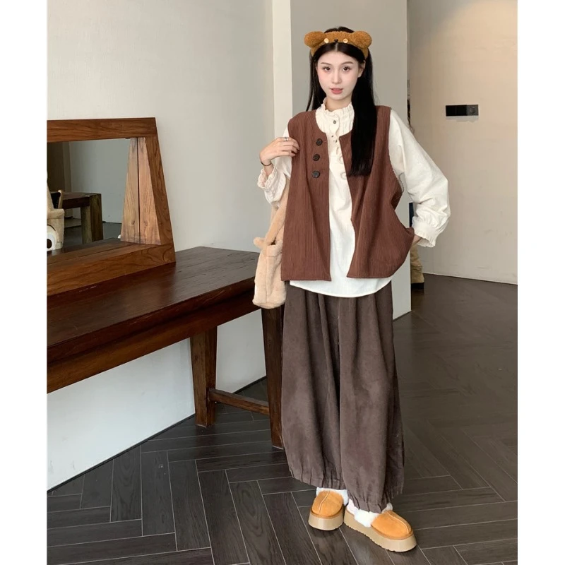 大尺码女装复古灯芯绒马甲秋季宽松休闲裤新款法式衬衫胖mm三件套