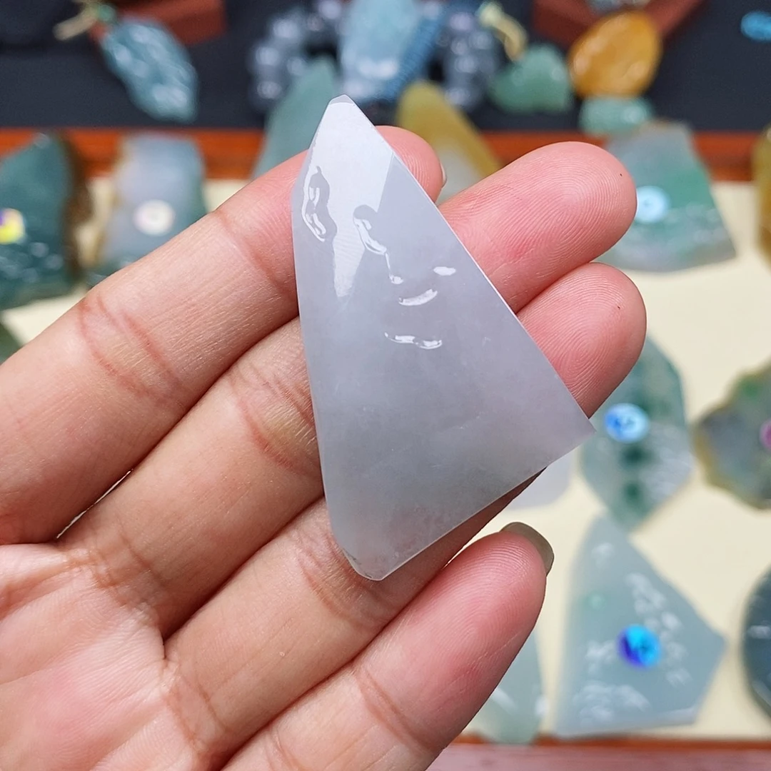 颈饰未镶嵌翡翠翡翠
