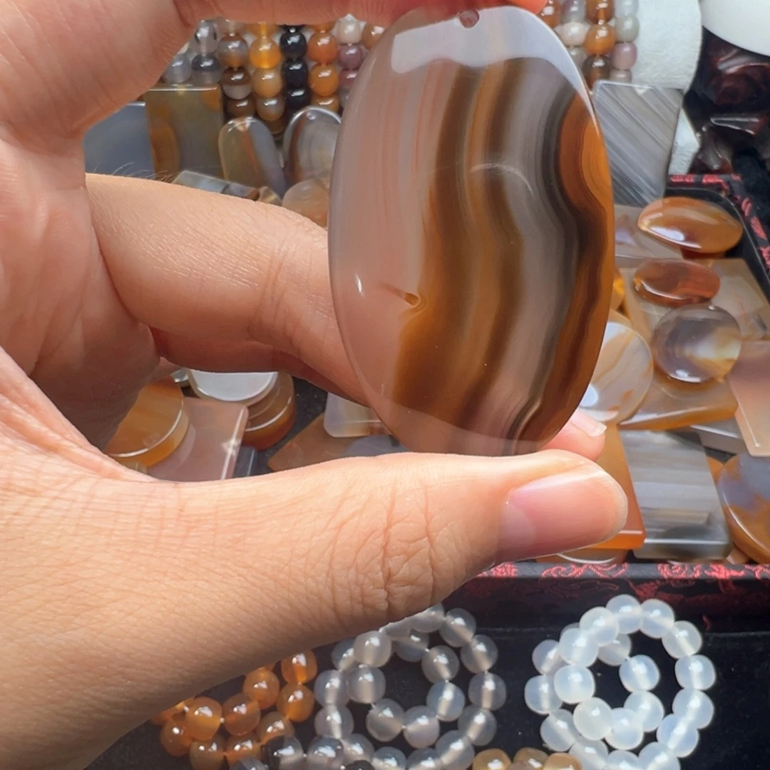 未镶嵌玛瑙/玉髓珠宝奇石