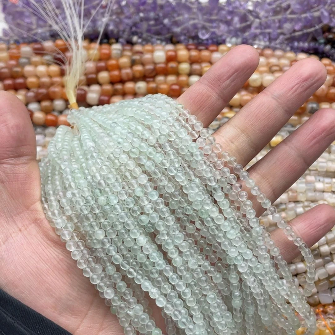 玛瑙/玉髓珠宝半成品未镶嵌三条装4mm浅透绿莹圆珠